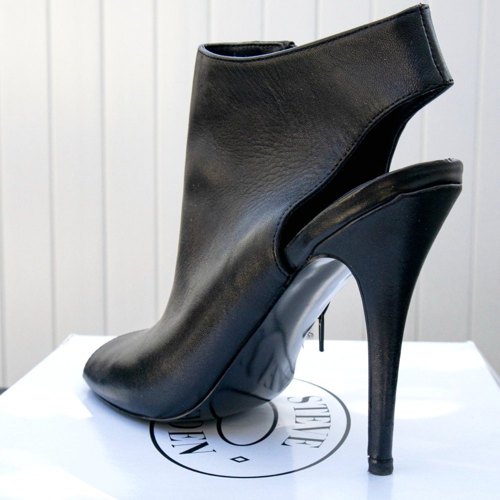 Steve Madden, ROCK N ROLL BOOTIE - BLACK LEATHER 10